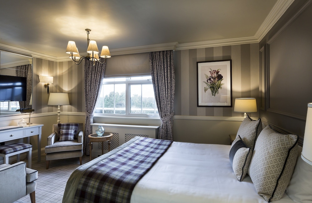 غرفة سوبيريور بسرير كوين، Down Hall Hotel Spa & Estate 3/4