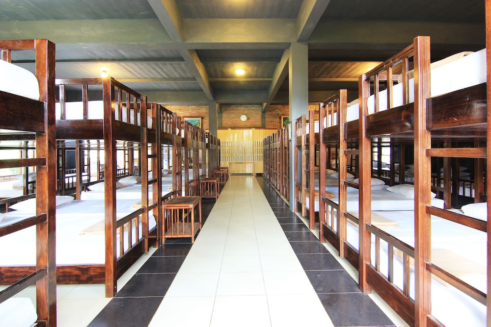 Royal Caravan Hotel and Outbond 39/58