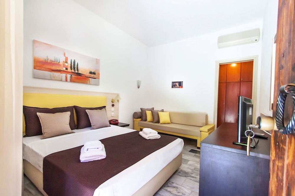 Rigas Hotel Skopelos 6/74