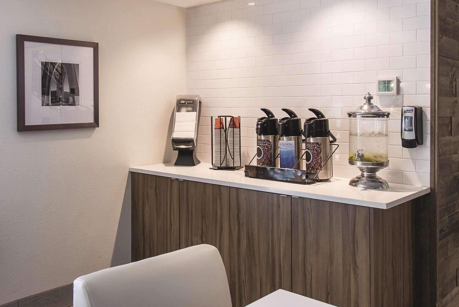 La Quinta Inn & Suites by Wyndham Portland NW 11/27