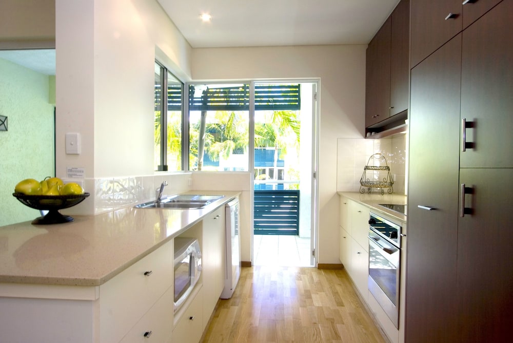 Verandahs Port Douglas 11/56