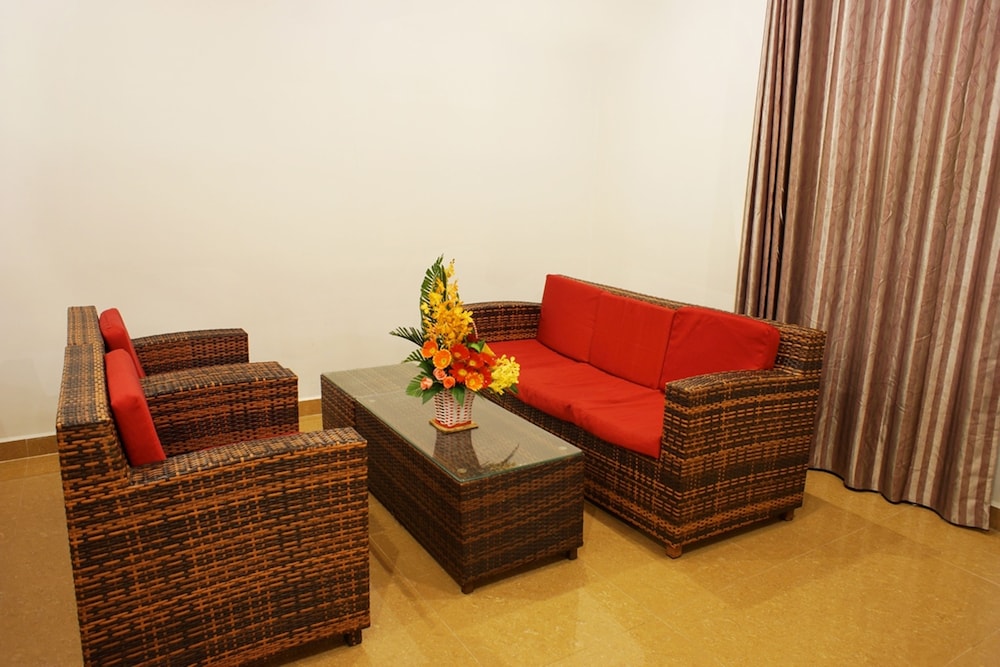 Vian Hotel 47/67