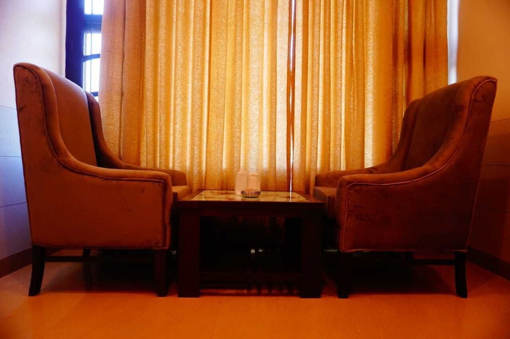 Hotel Grand Hill 22/29