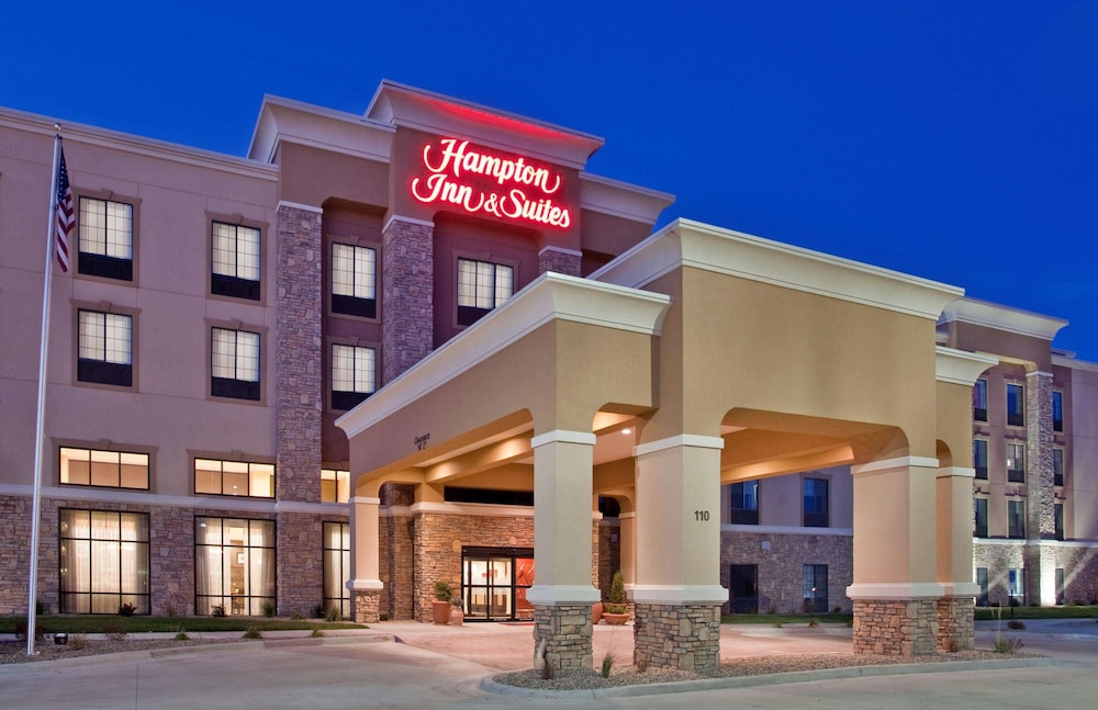 Hampton Inn And Suites Dickinson Nd in DICKINSON - ND