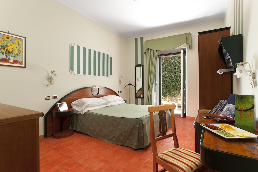 Hotel Prestige 23/50