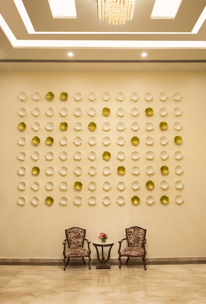 Clarks Inn Suites Katra 3/50