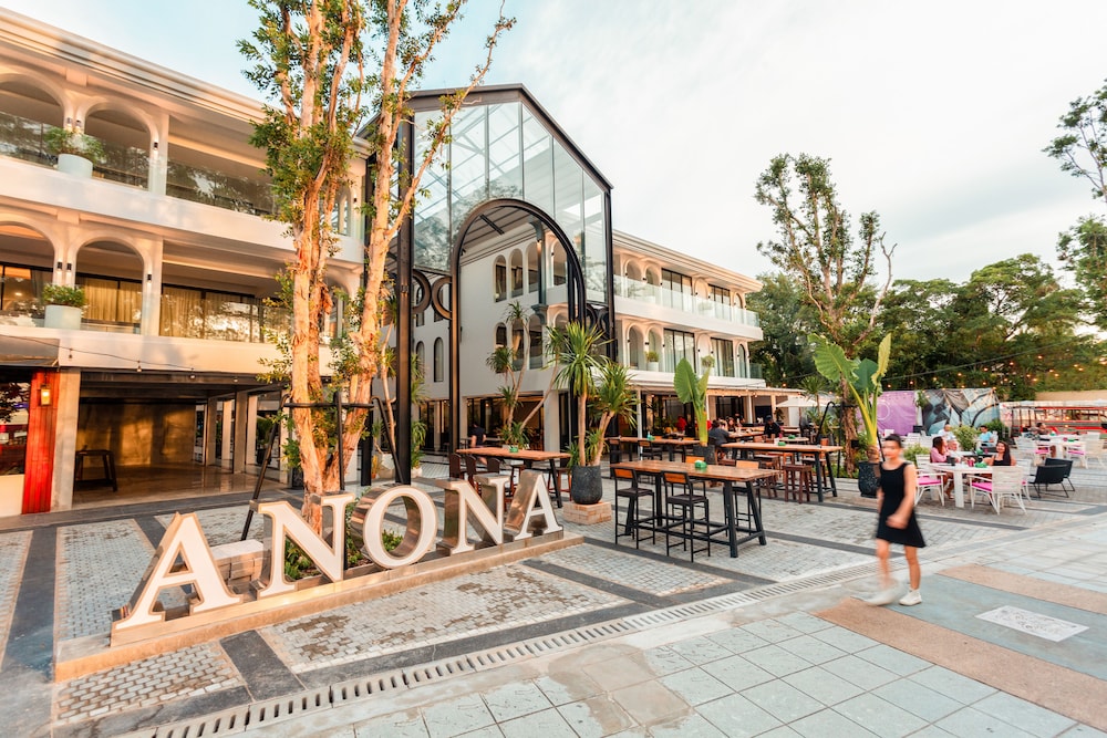 Anona Beachfront Phuket Resort 58/65