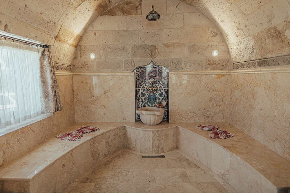 Sah Saray Cave Suites Halal Hotel 31/61