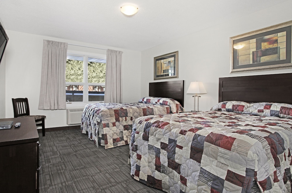 Guest House Inn And Suites 15/46