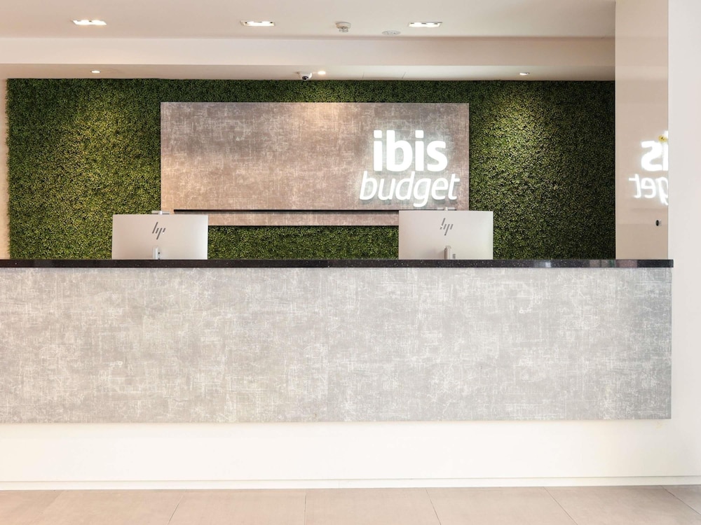 ibis budget Singapore Emerald 9/55