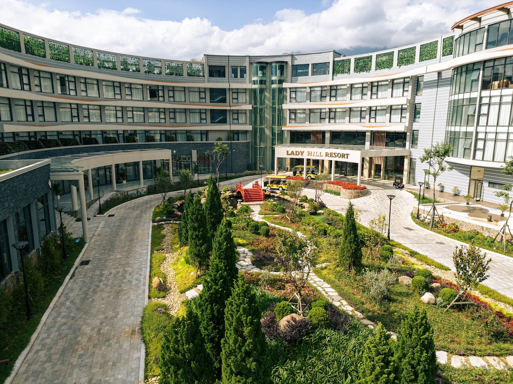 Lady Hill Sapa Resort 55/59