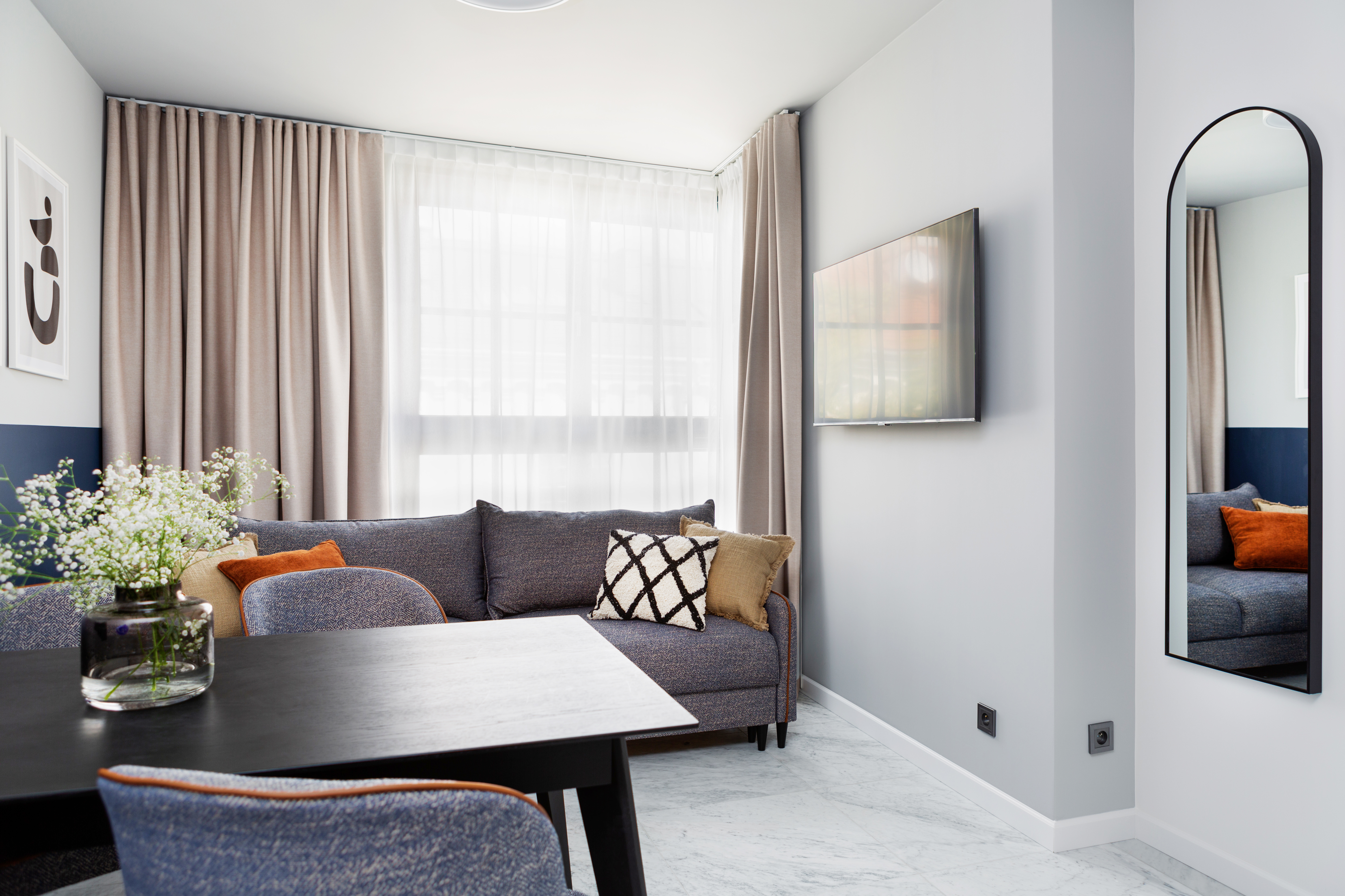 Apartments with 2 Bedrooms De Luxe، H11 Aparthotel 2/3