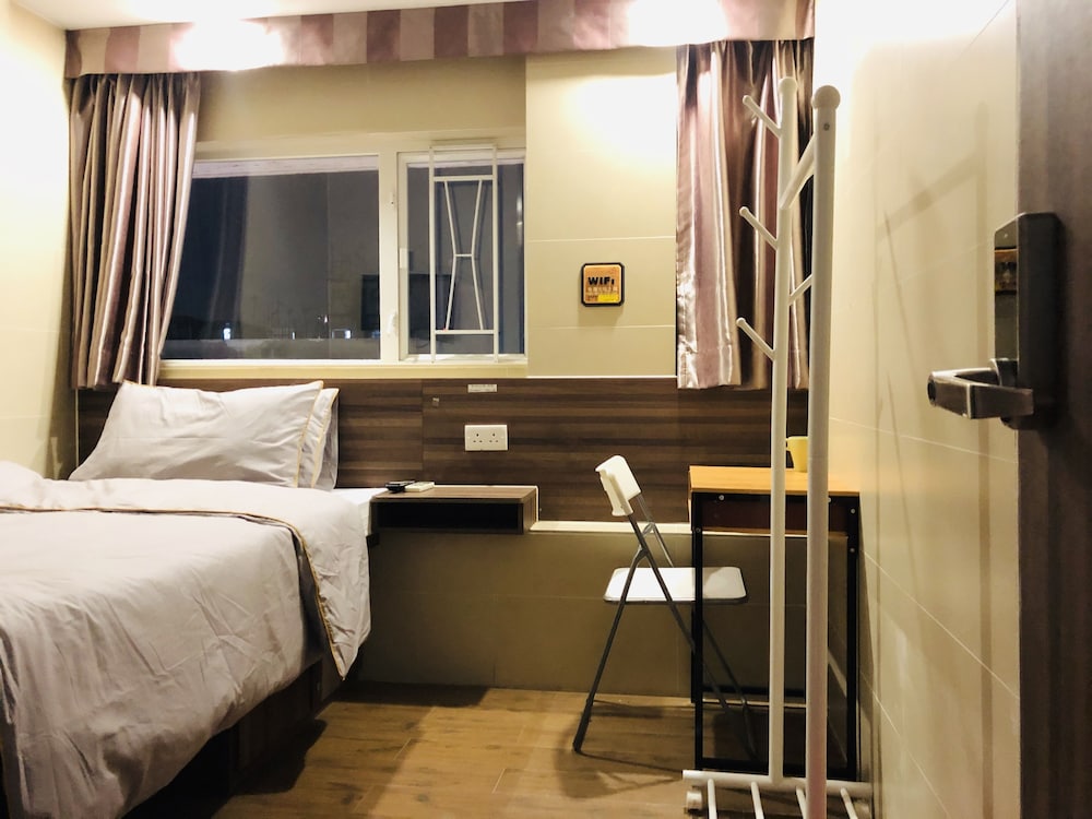 STARRY INN 20/37