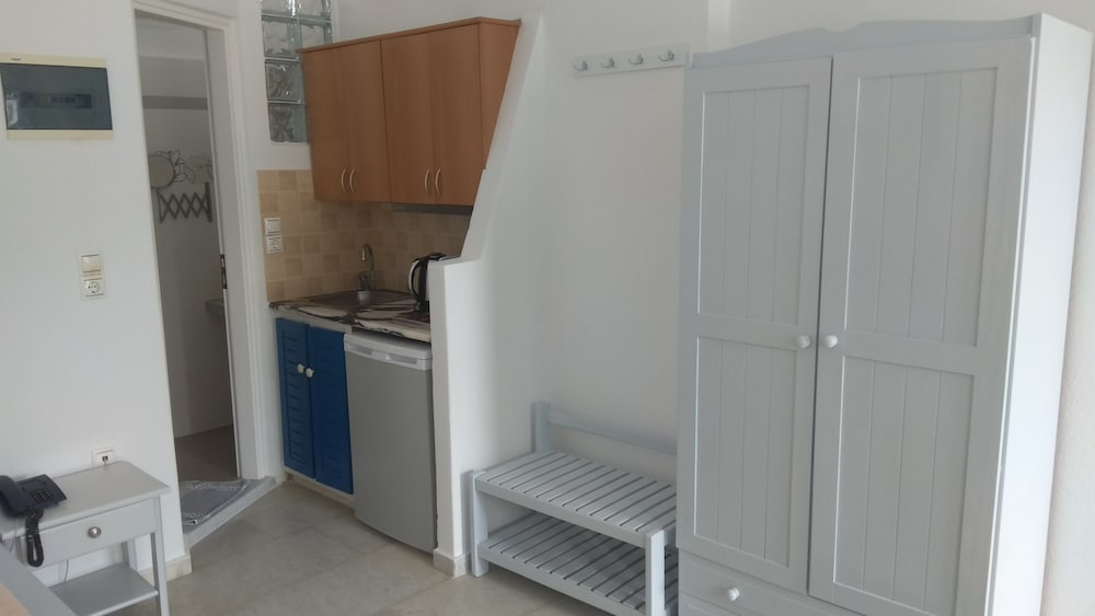 Stella Naxos Island 50/50