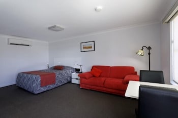 Gunnedah Lodge Motel 17/30