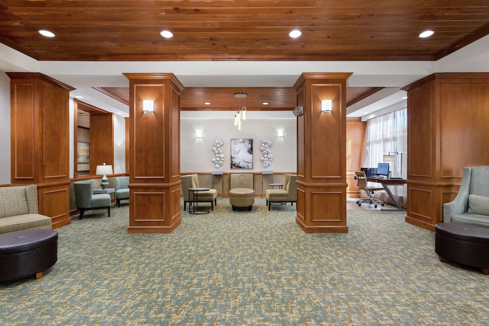 Hampton Inn West Palm Beach-Lake Worth-Turnpike 26/34