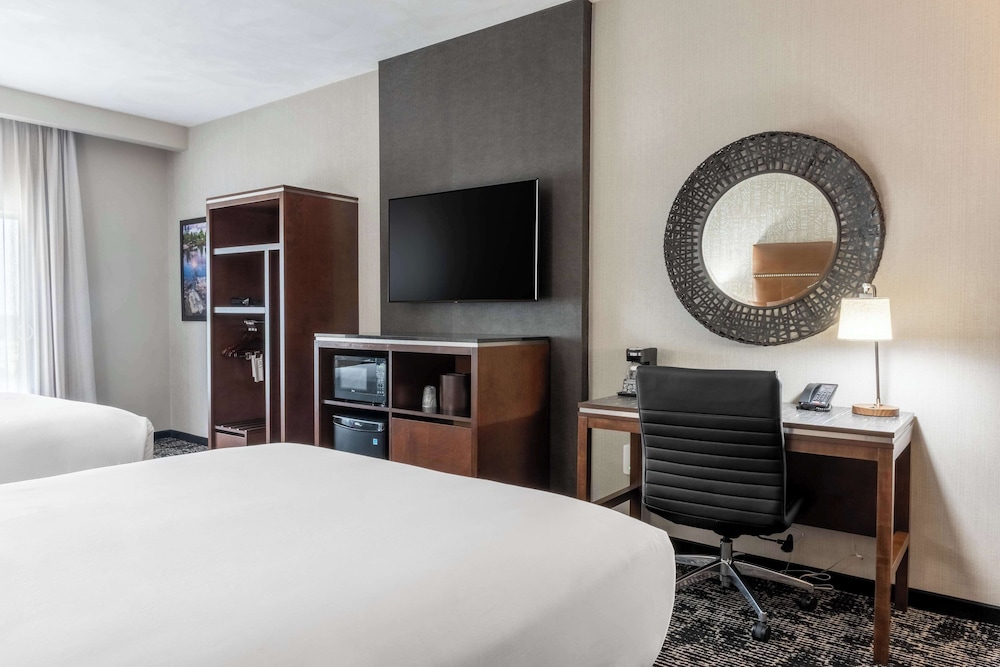 Drury Plaza Hotel College Station 11/50