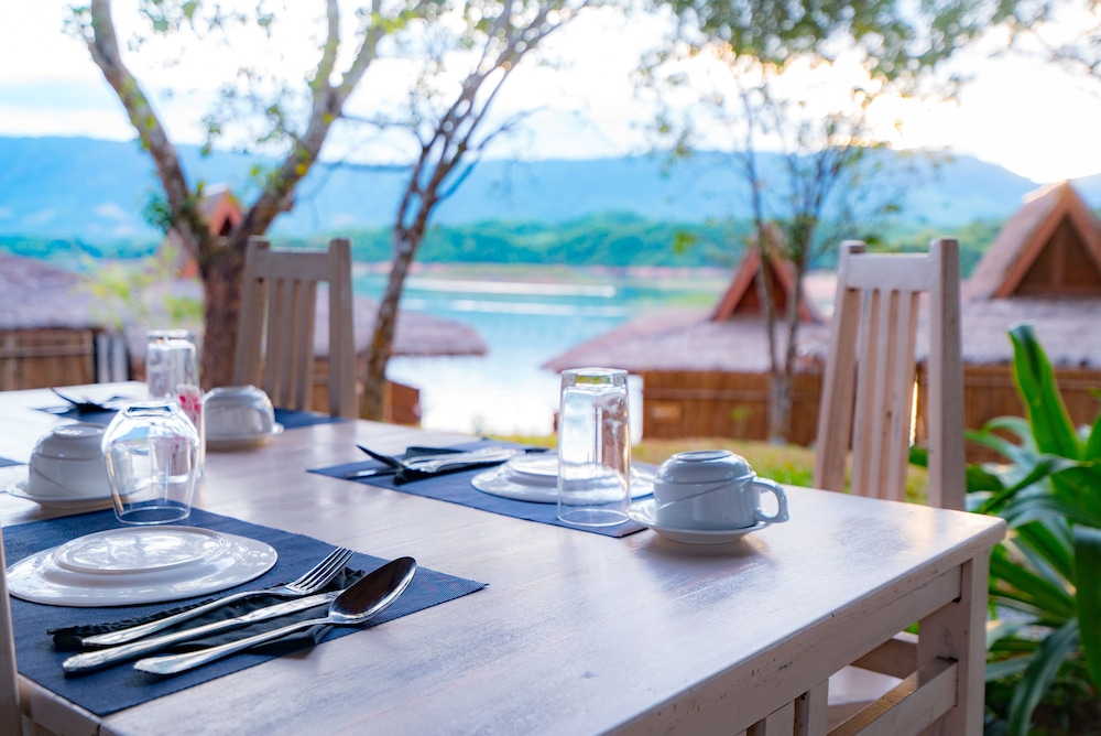 SANCTUARY NAM NGUM BEACH RESORT 36/53