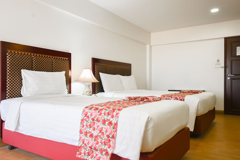 Pattaya Hiso Hotel 20/65