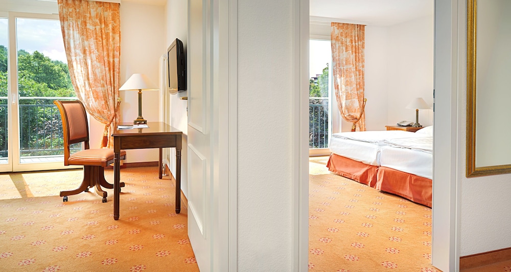 Victor Apos S Residenz Hotel Berlin 11/33