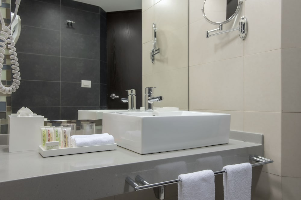 Hotel Novit 4/63
