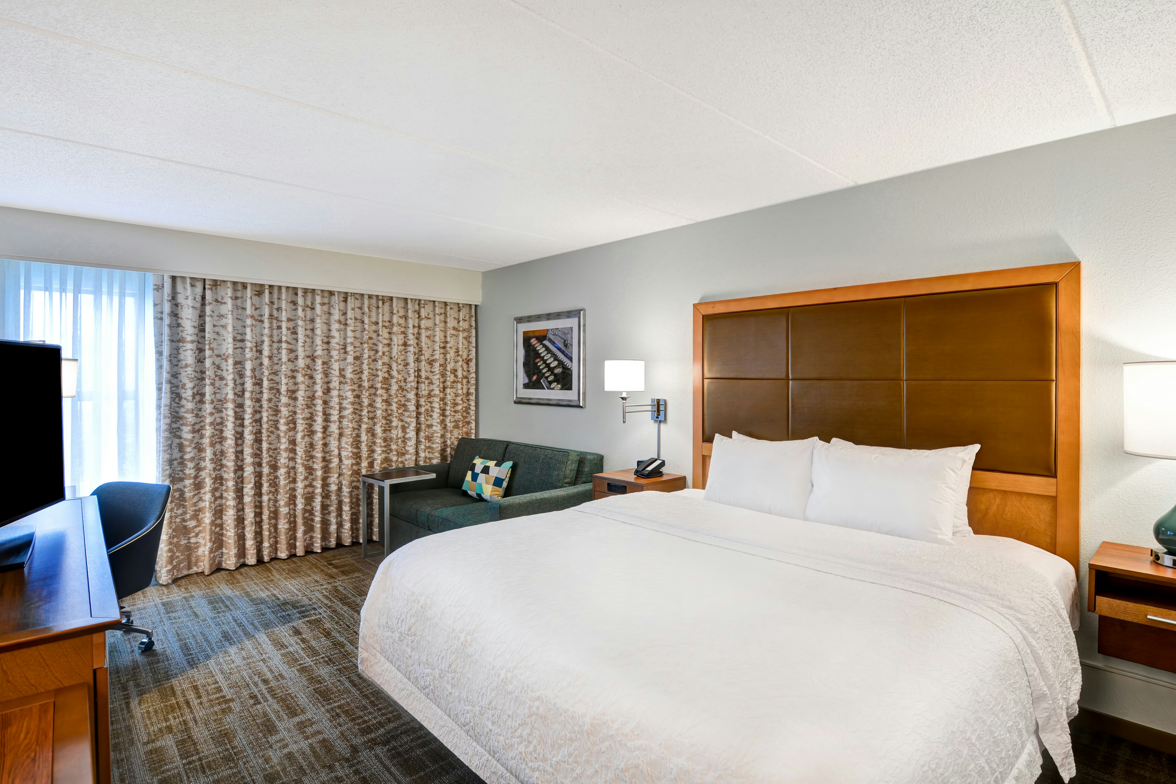Hampton Inn Albany Wolf Road 13/65