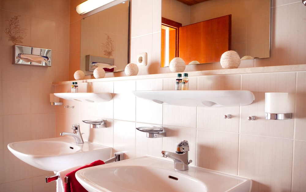 Kurhotel Roswitha 30/72
