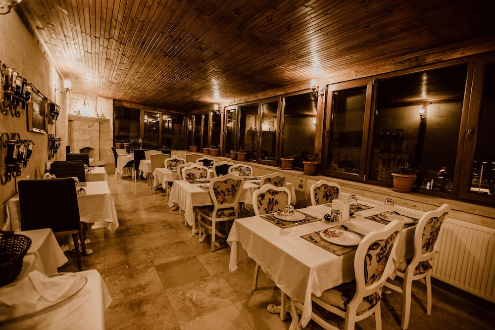 Crazy Horse Pension 44/50