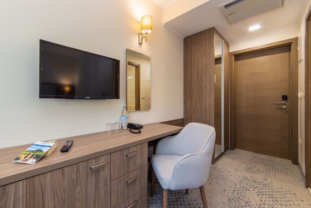 Hotel Bella Vista 27/32
