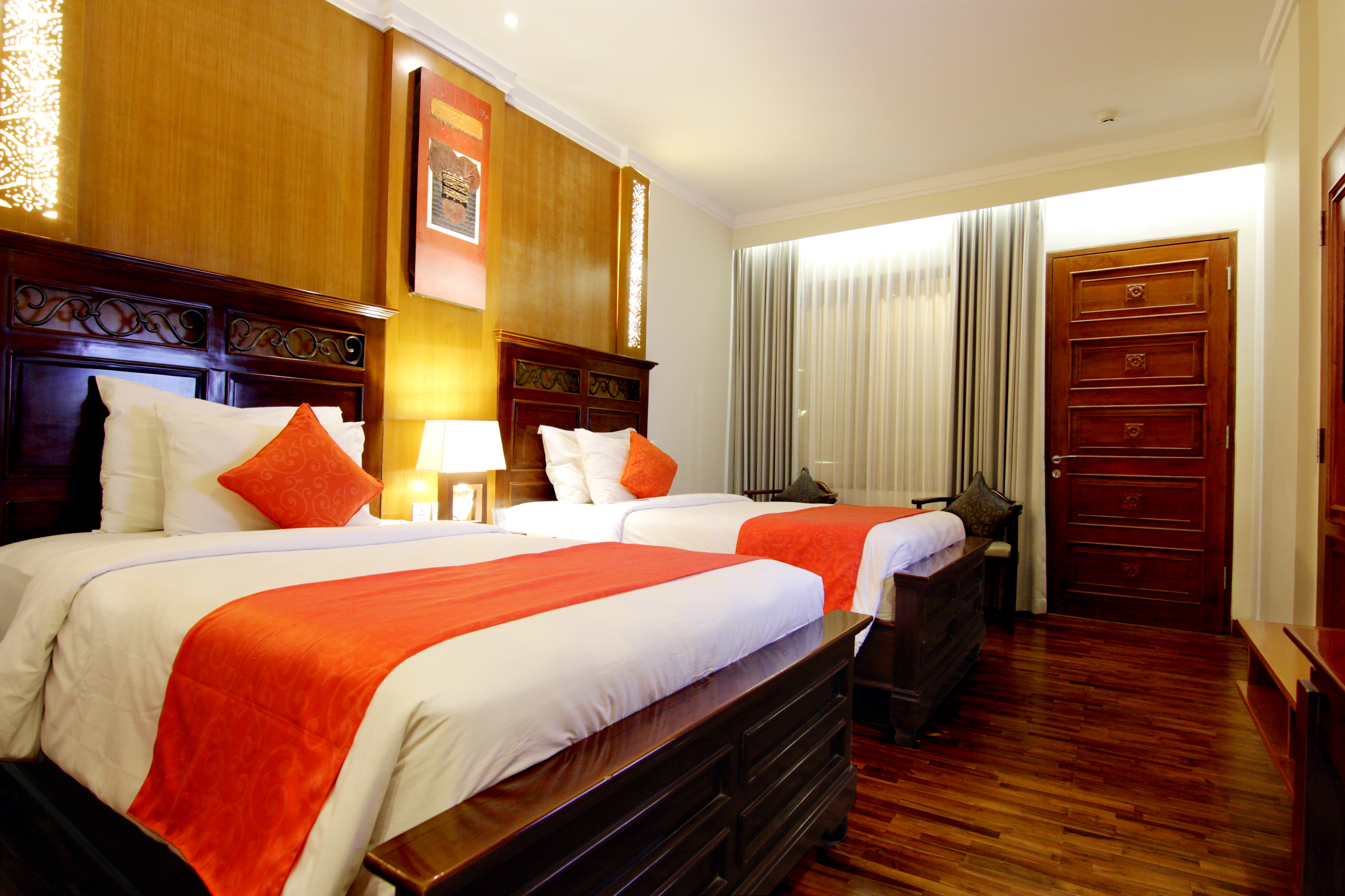 DELUXE, TWIN BEDS, TERRACE