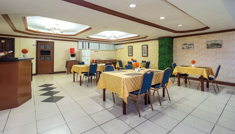 Hotel Malecon Inn 59/67