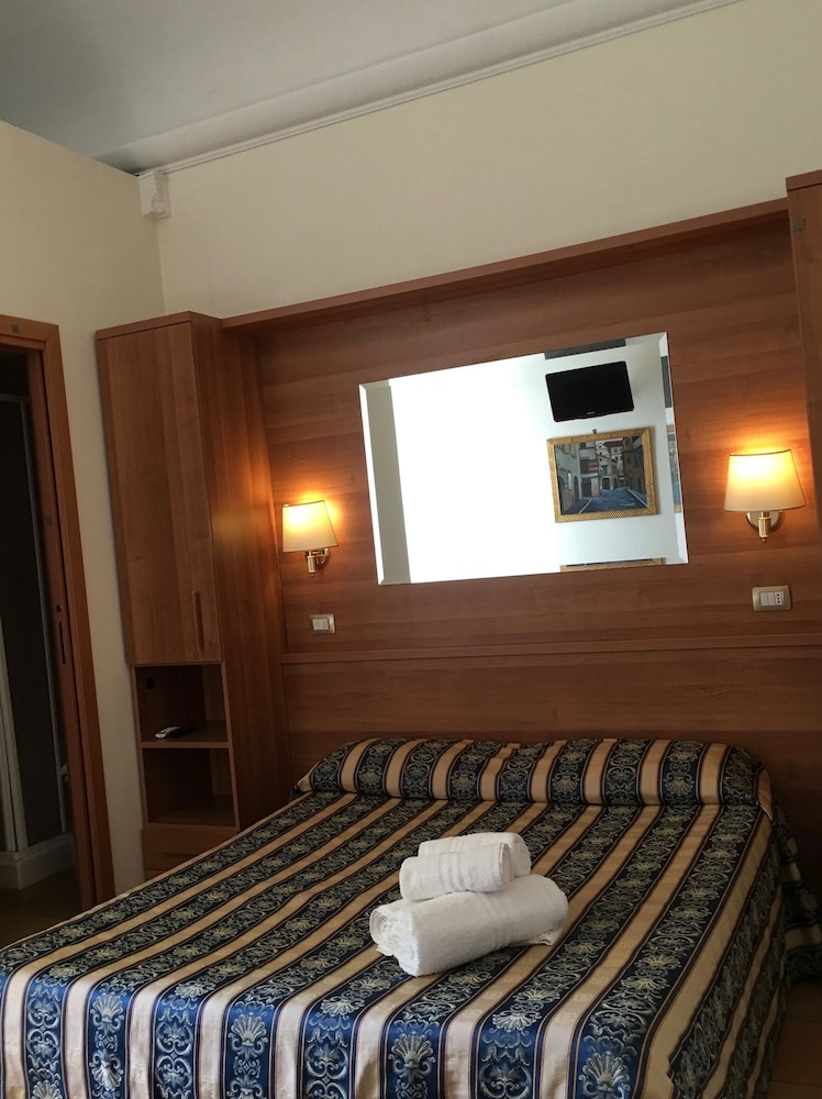 Hotel Bolognese 7/32