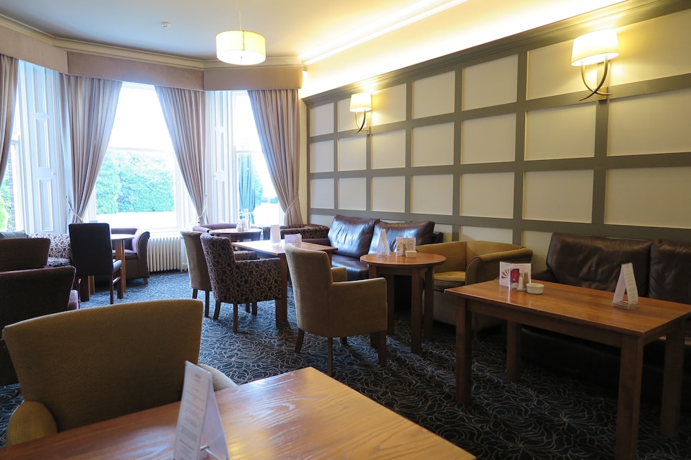 Burn Hall Hotel 26/52