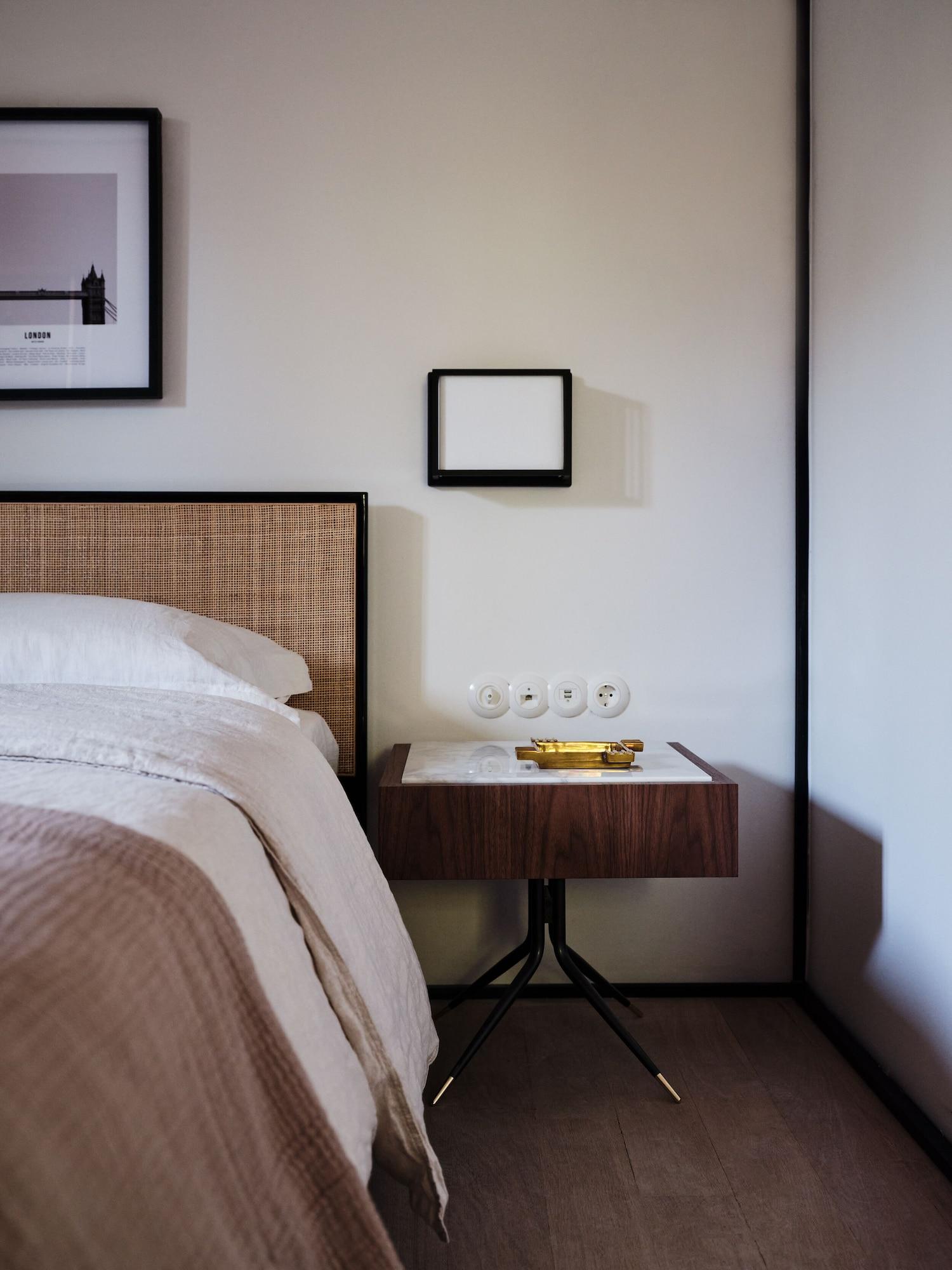Deluxe, Suite, Sky View