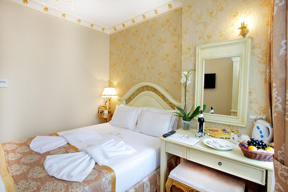 White House Hotel Istanbul 15/44