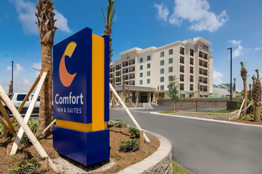 Comfort Inn and Suites Gulf Shores East Beach Near Gulf State Park 1/41