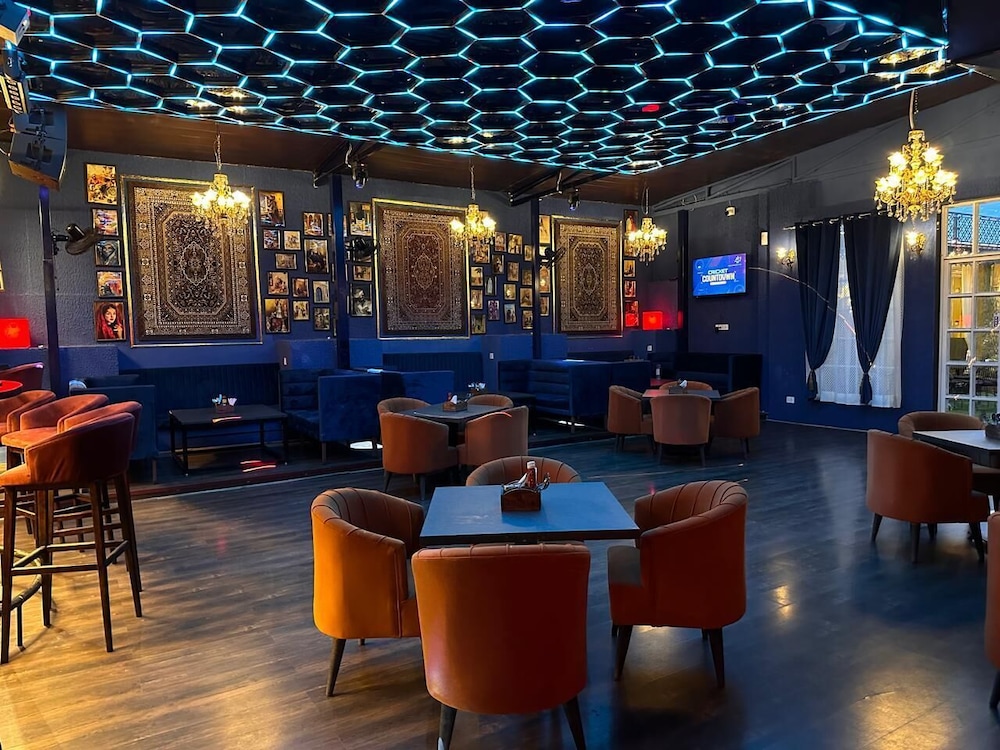Hotel Laxmi Niwas 51/62