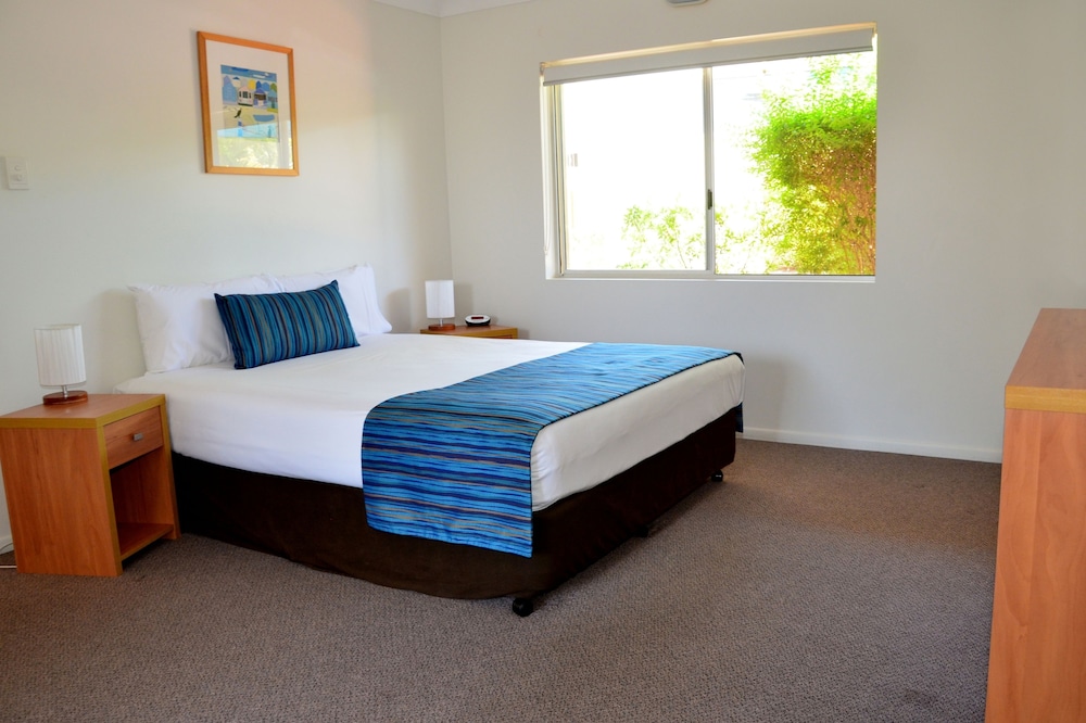 ARLIA SANDS APARTMENTS 19/64