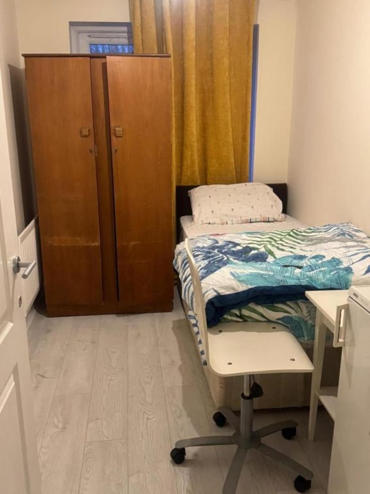 OYO Komegloba Mega room 6/22