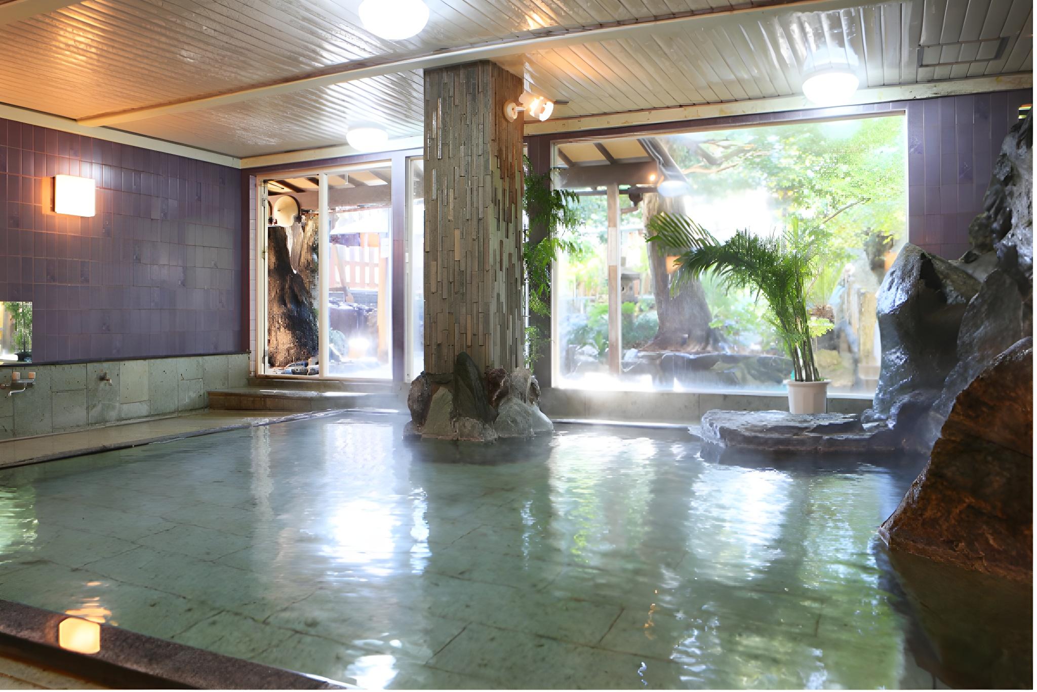 Hotel Ryokufuen 19/23