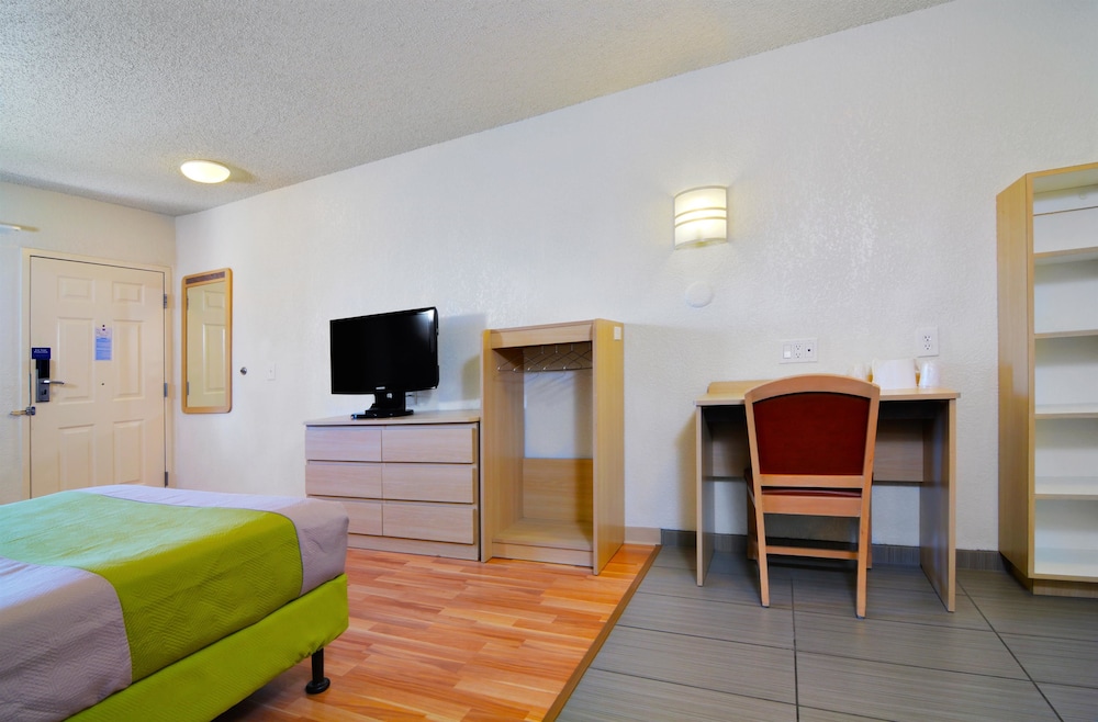 Studio6 Tucson, AZ - Irvington Road 41/60