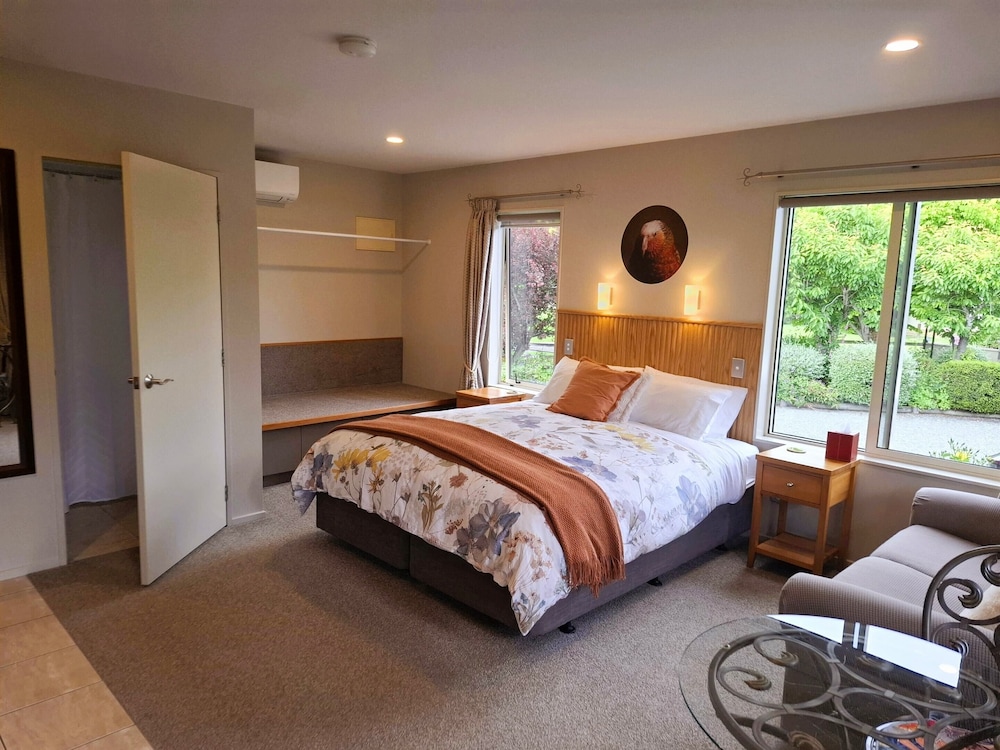 Blue Ridge Boutique Bed & Breakfast 19/50