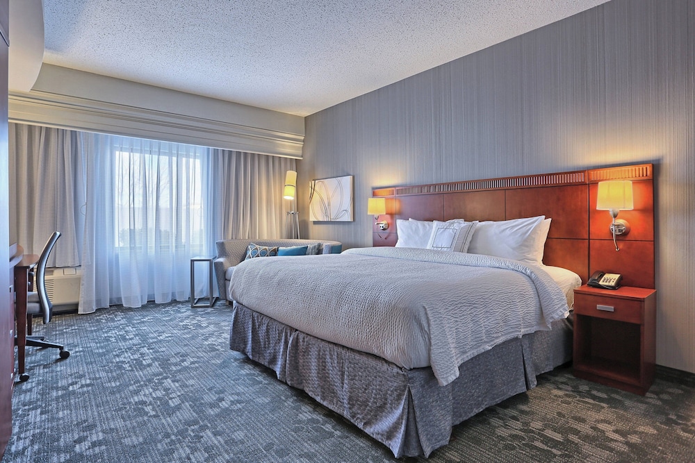 Room at Courtyard By Marriott Harrisburg West Mechanicsburg, MECHANICSBURG - PA