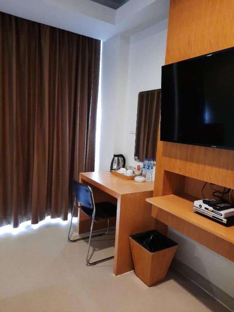 Aspery Hotel 53/65