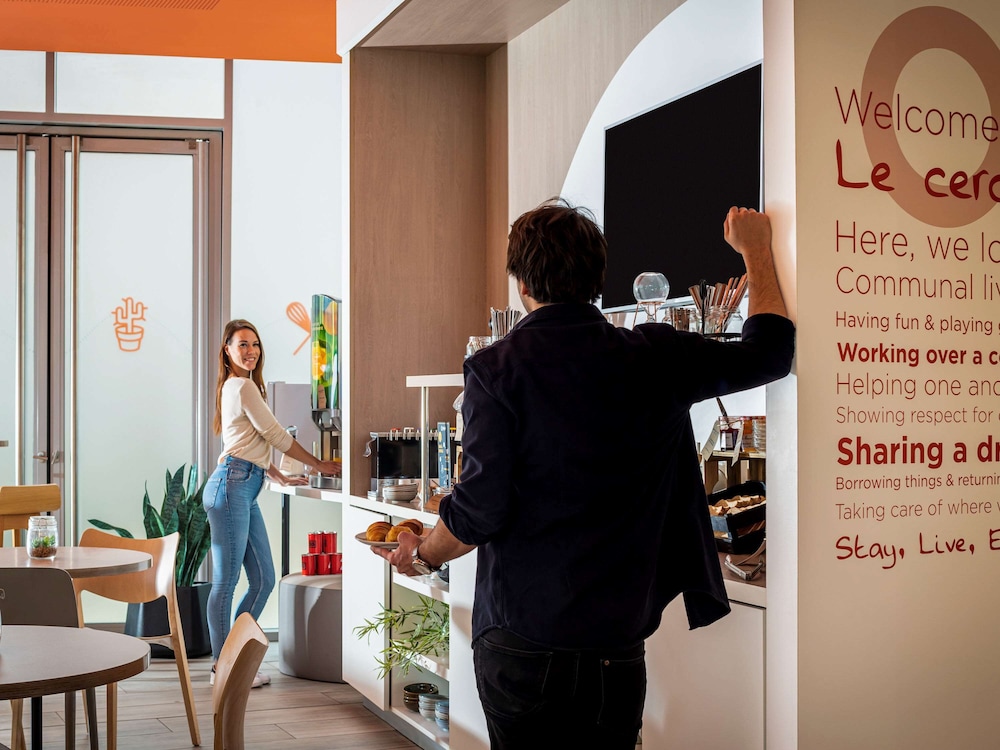 Aparthotel Adagio Access Paris Massy Gare Tgv 63/69