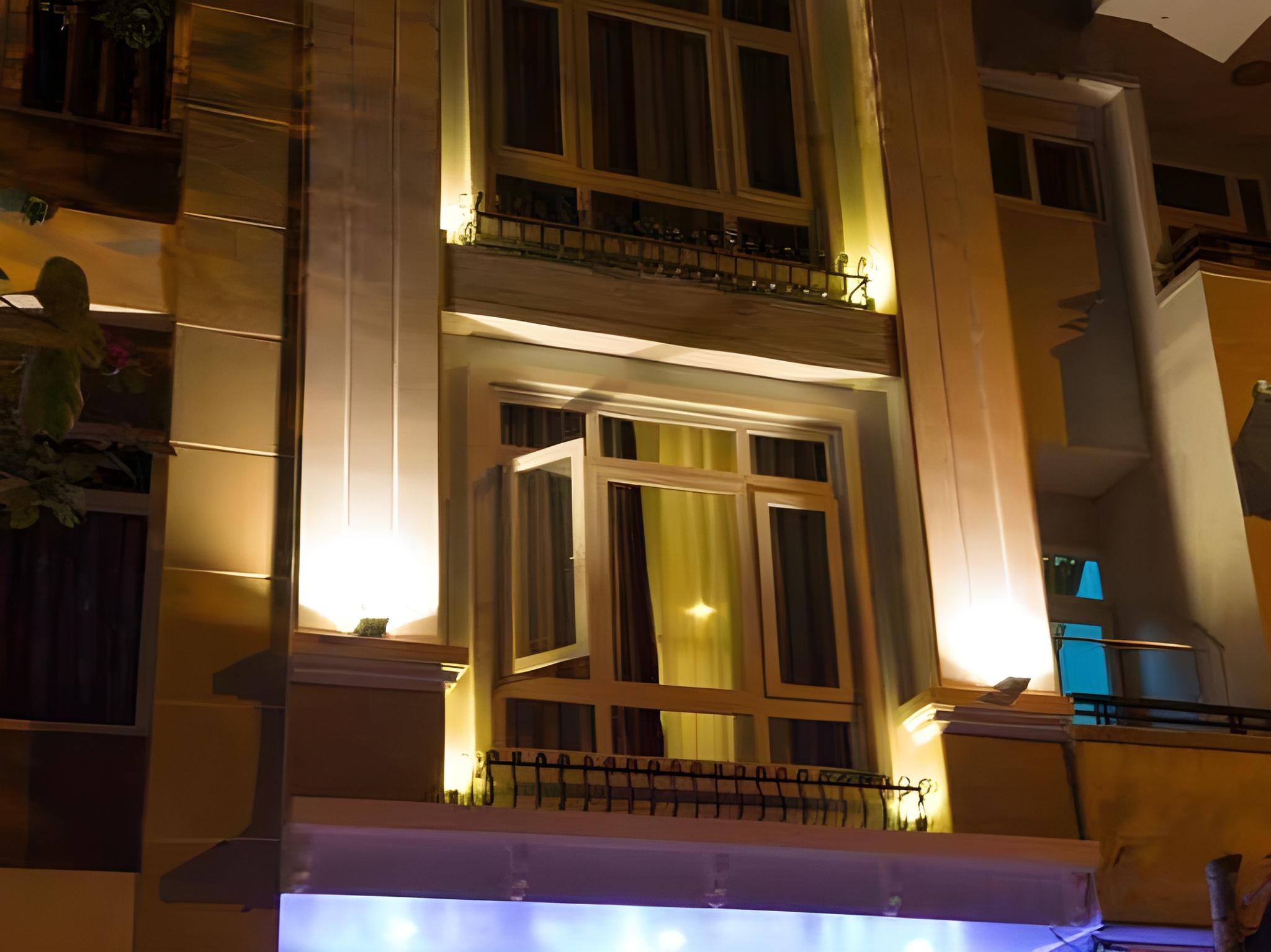 Uyen Phuong Hotel 5/50