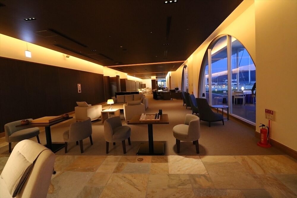 HOTEL LIMANI 38/64