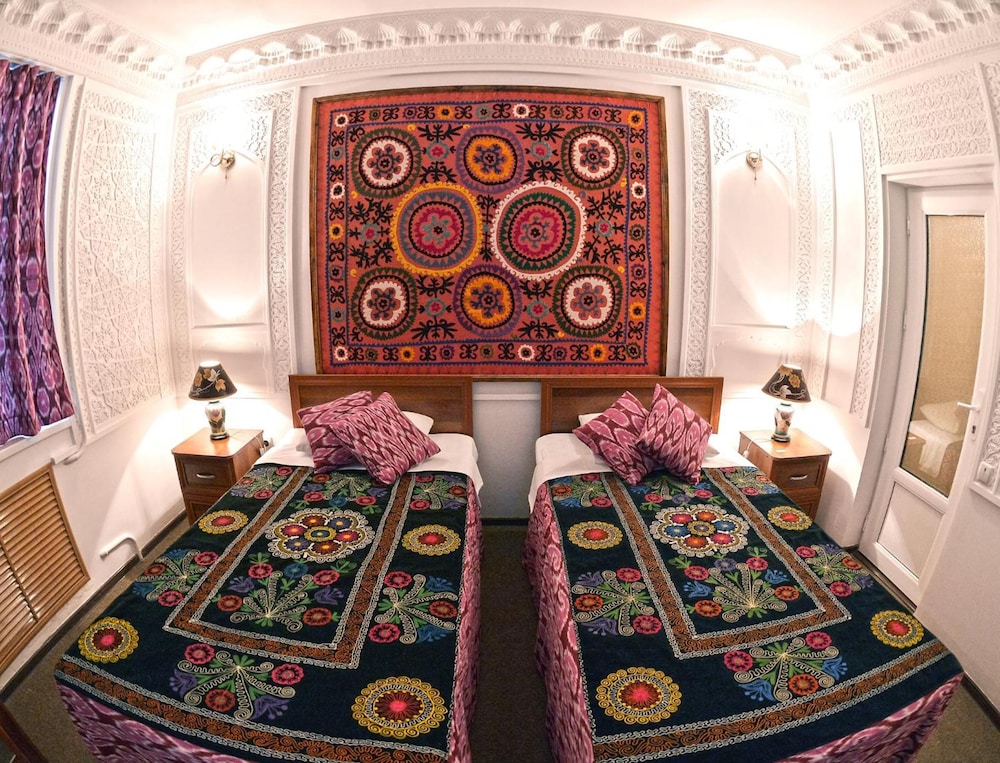 Minzifa Inn 6/34
