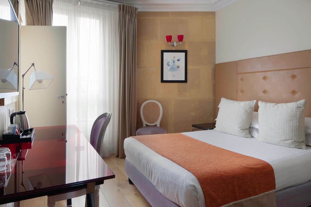 Le 123 Elysees Astotel 14/50