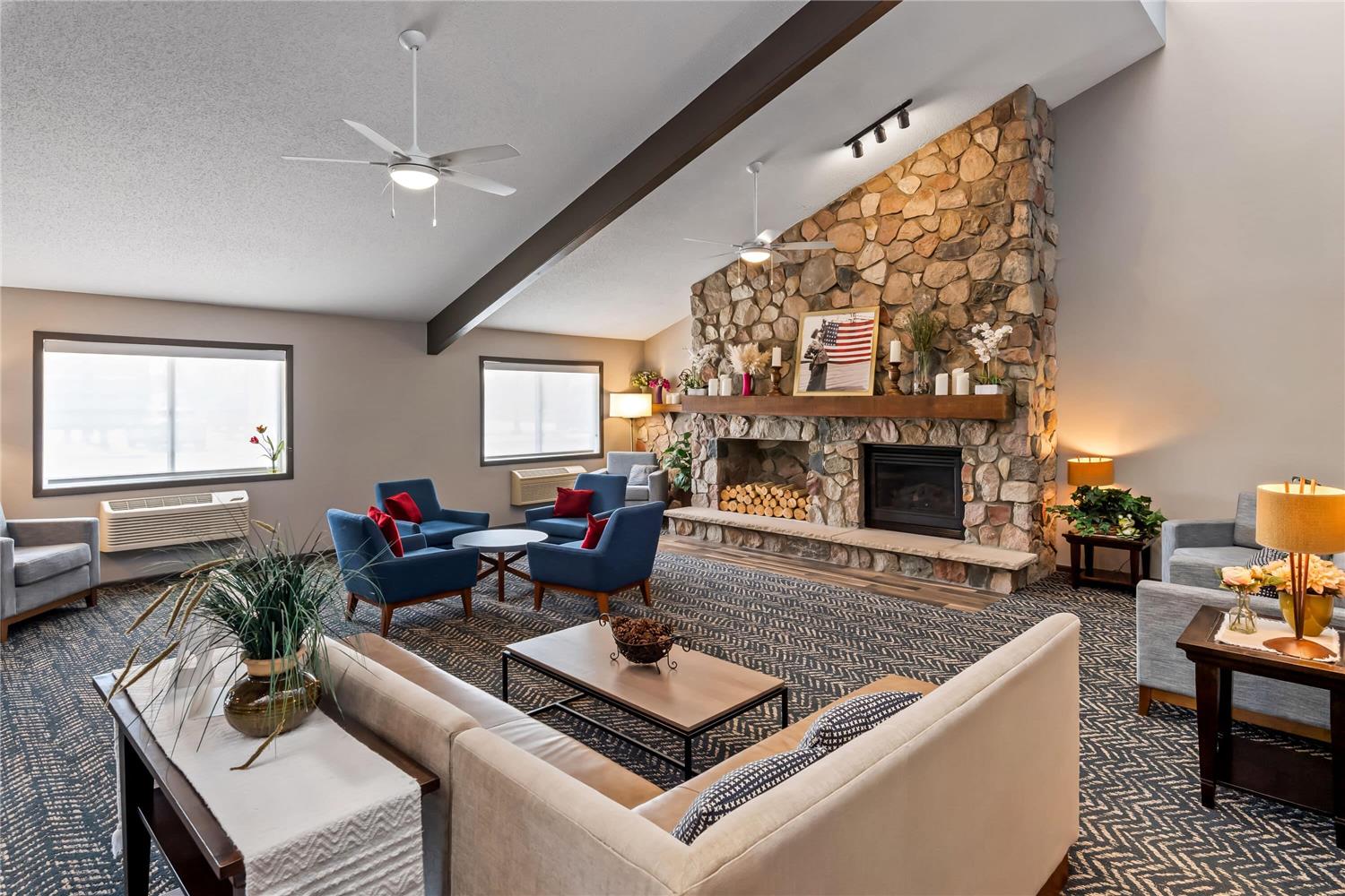 AmericInn by Wyndham Crookston U of M Crookston 16/32